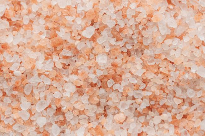 white himalayan salt
